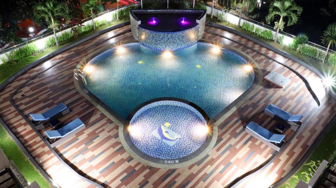 Vue Palace, Artotel Curated Bandung Exterior photo