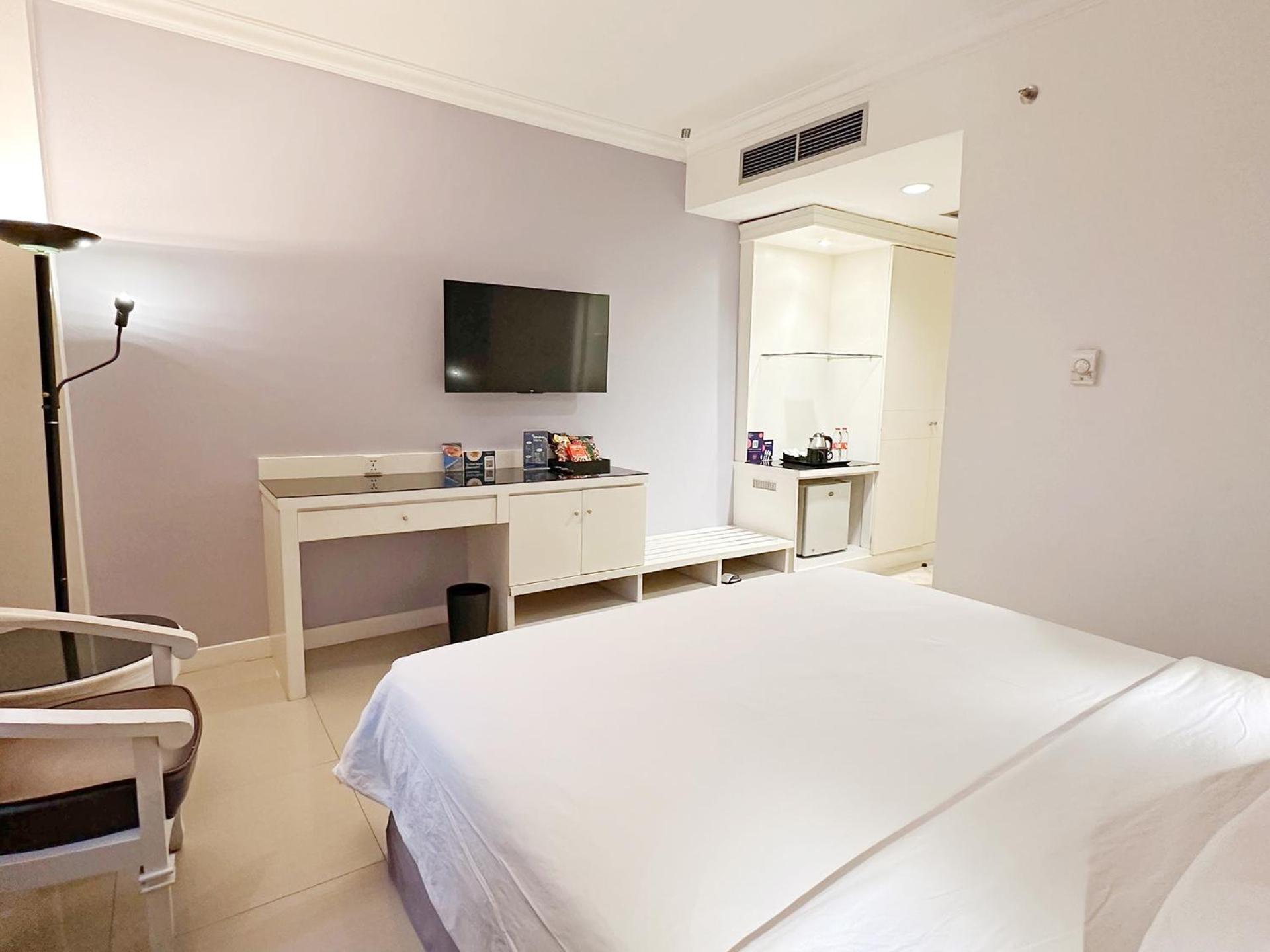 Vue Palace, Artotel Curated Bandung Exterior photo